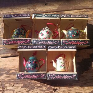 Vintage Mary Engelbreit 5 Mini Teapot Ornaments Kitchen Decor Christmas In Boxes